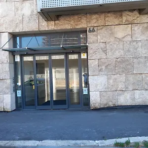 Appartement 66, Rome
